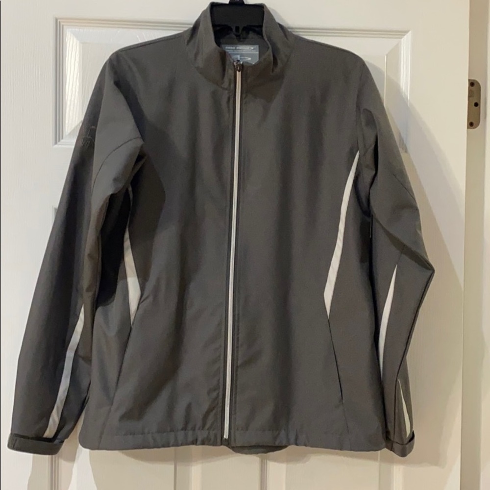 Free Swing Wind & Water Resistant Jacket